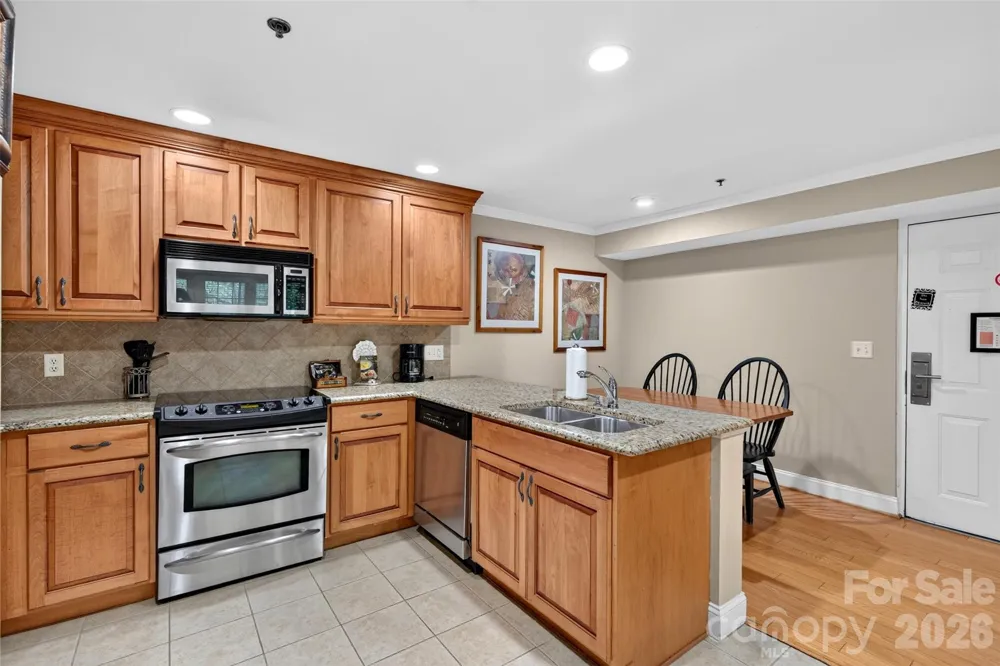 325 Bowling Park Road Asheville, NC 28803