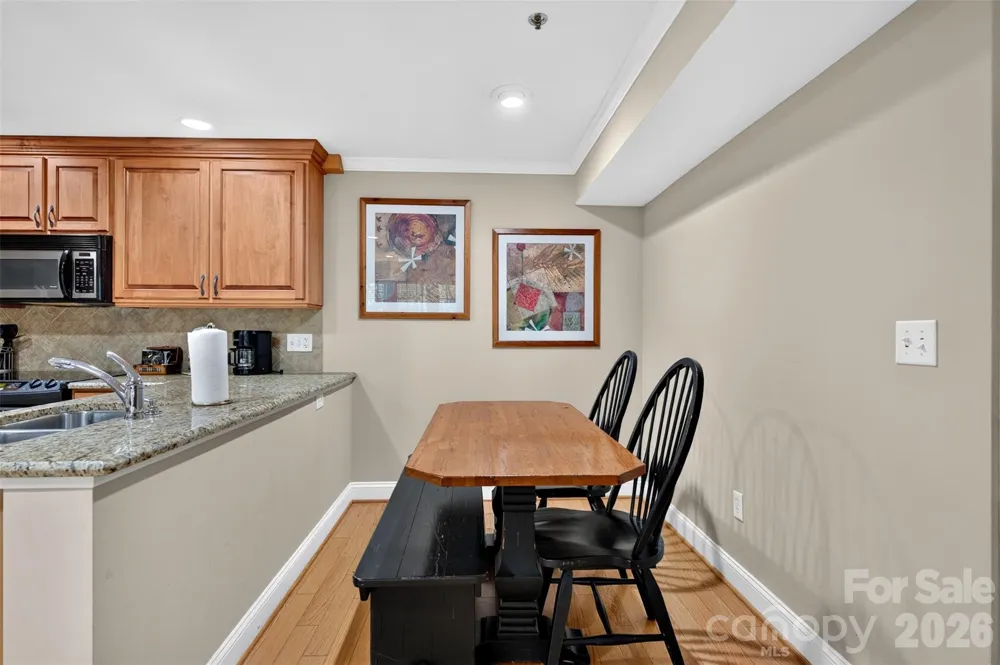 325 Bowling Park Road Asheville, NC 28803
