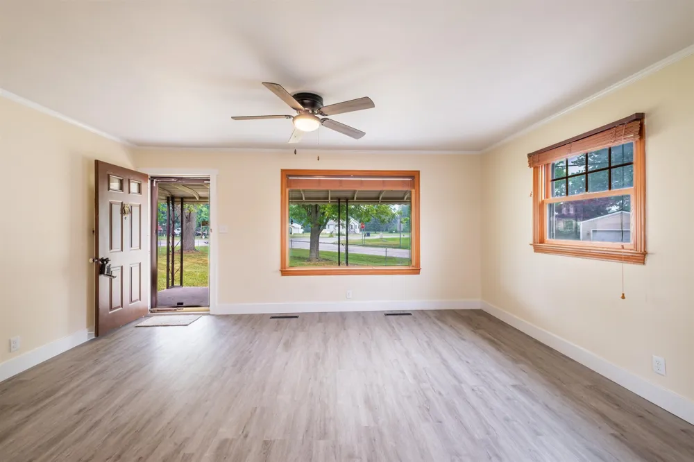 4126 Belsay Road Genesee Charter Township, MI 48506