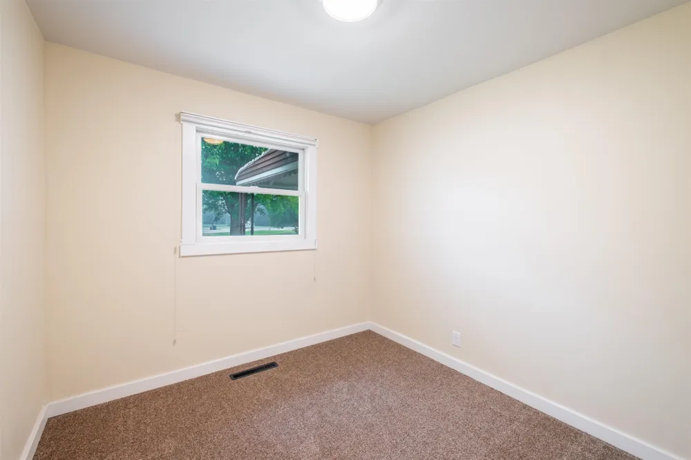 4126 Belsay Road Genesee Charter Township, MI 48506