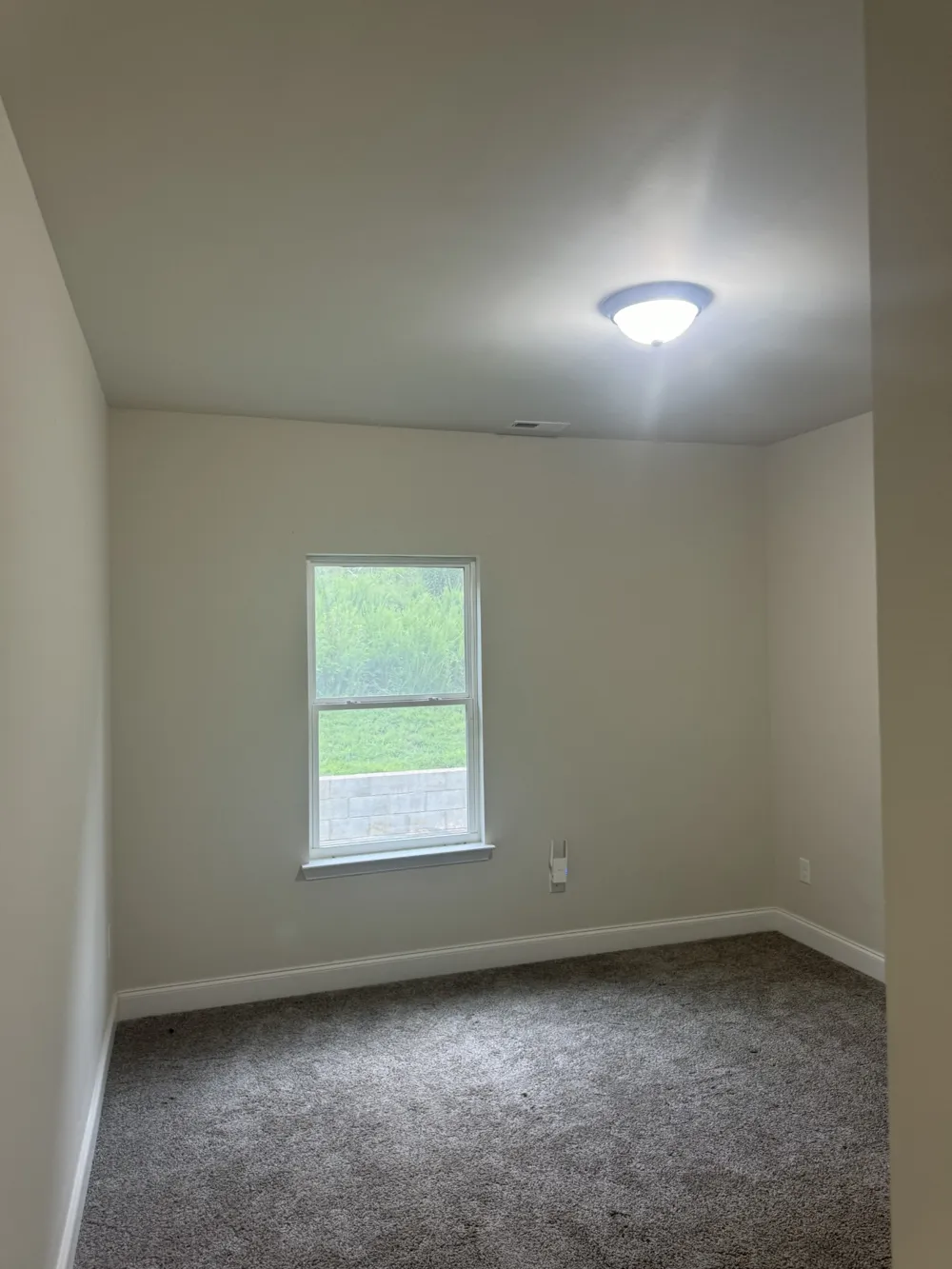 2055 Collier Rd Lewisburg, TN 37091