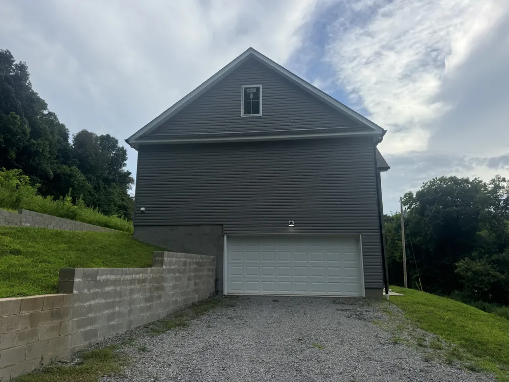 2055 Collier Rd Lewisburg, TN 37091