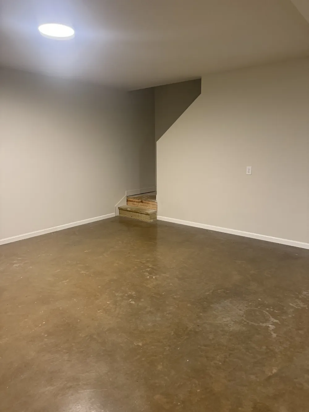 2055 Collier Rd Lewisburg, TN 37091