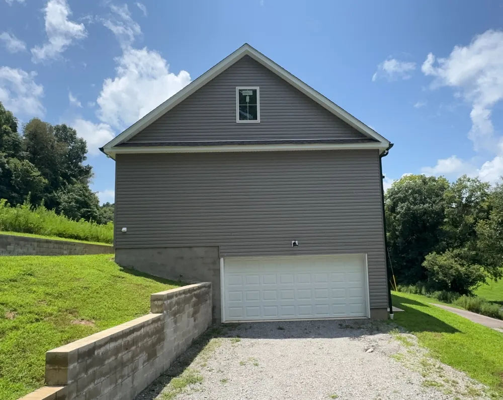 2055 Collier Rd Lewisburg, TN 37091