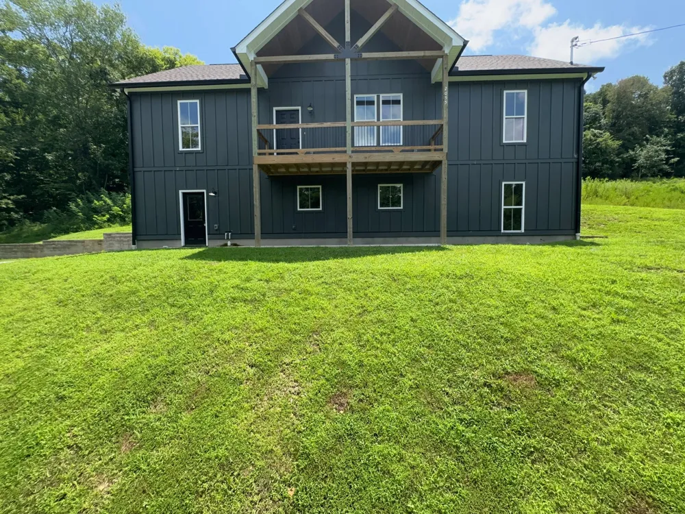 2055 Collier Rd Lewisburg, TN 37091