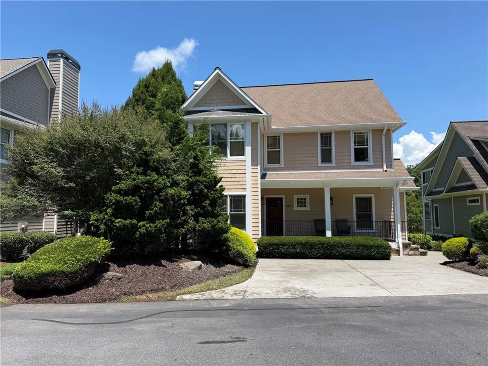2261 Eastgate Drive E Hiawassee, GA 30546