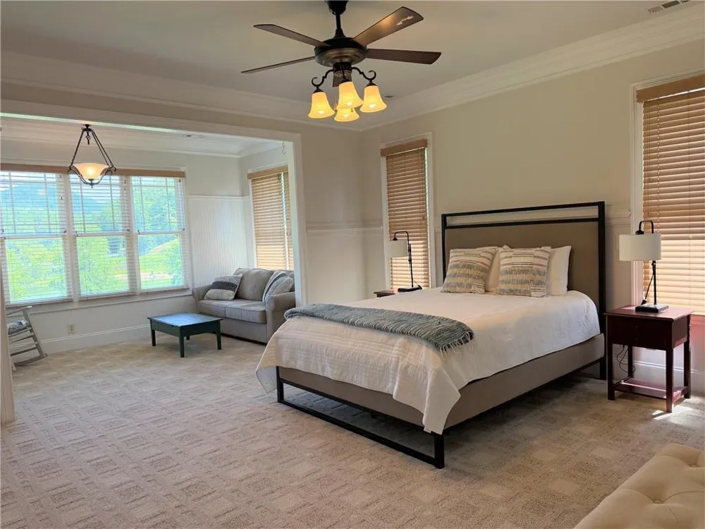2261 Eastgate Drive E Hiawassee, GA 30546