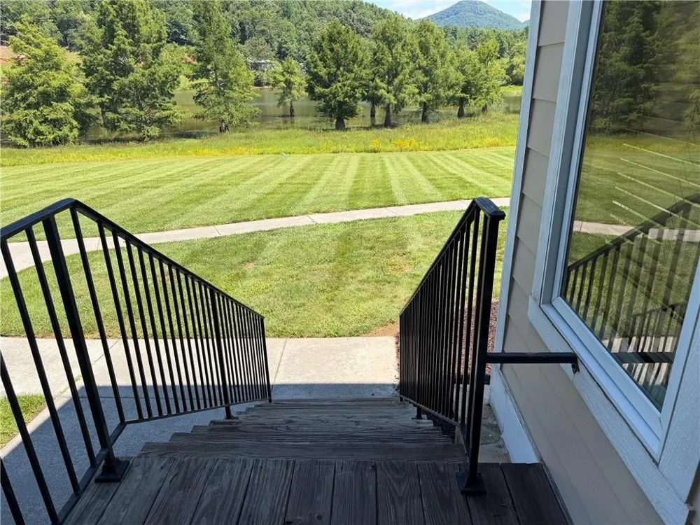 2261 Eastgate Drive E Hiawassee, GA 30546