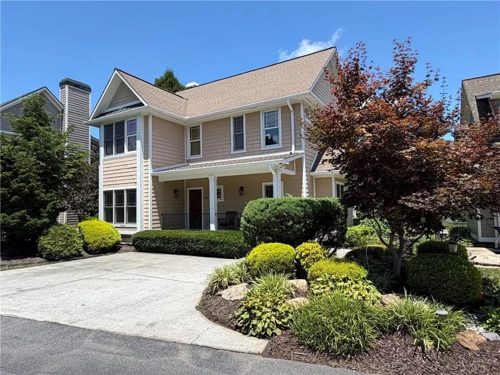 2261 Eastgate Drive E Hiawassee, GA 30546