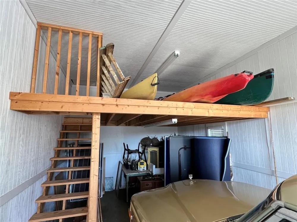 2261 Eastgate Drive E Hiawassee, GA 30546
