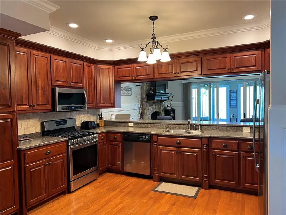2261 Eastgate Drive E Hiawassee, GA 30546