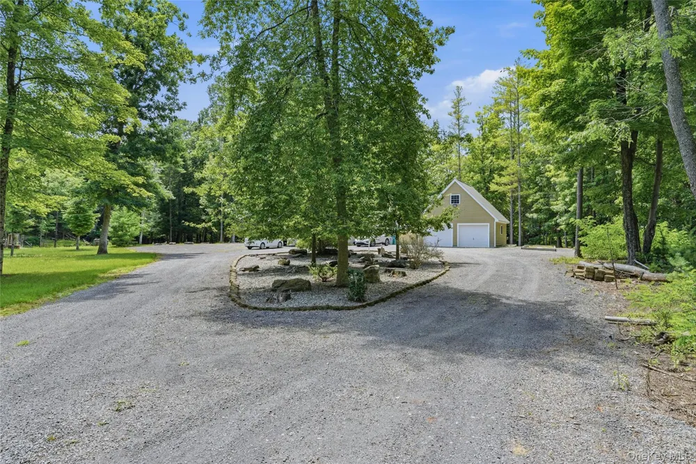 302 Powder Mill Bridge Road Kingston, NY 12401