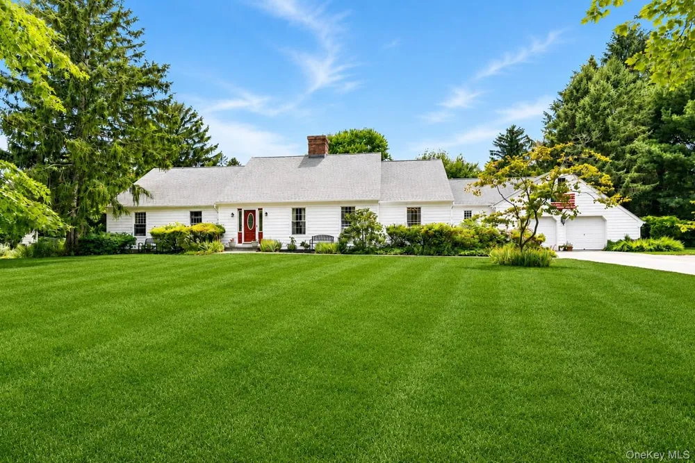 2340 Fairway Drive Cutchogue, NY 11935
