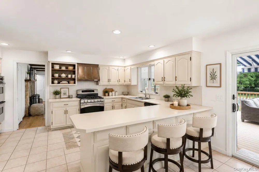 2340 Fairway Drive Cutchogue, NY 11935