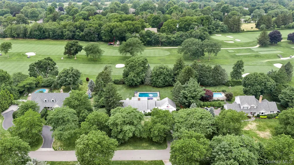2340 Fairway Drive Cutchogue, NY 11935