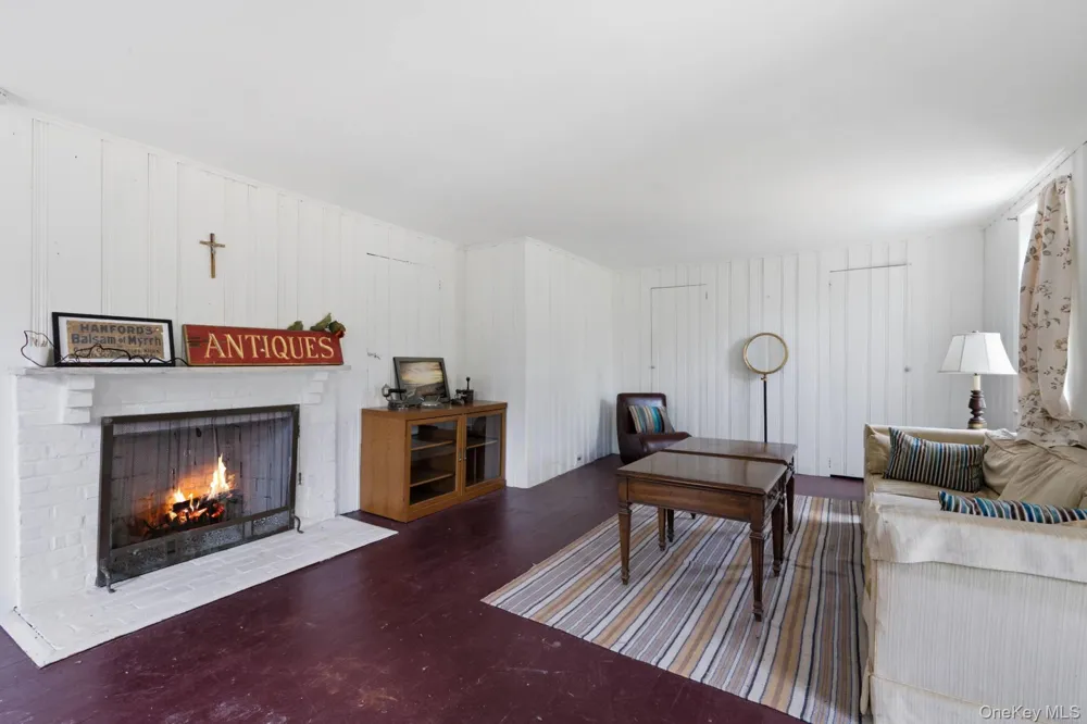 1680 Sea Road Southampton, NY 11968