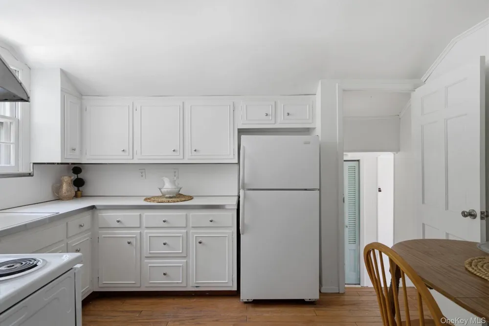 1680 Sea Road Southampton, NY 11968