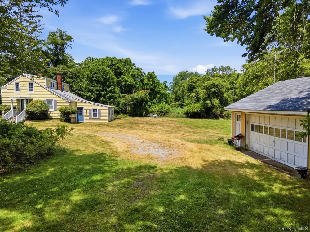 1680 Sea Road Southampton, NY 11968