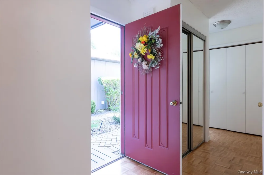 32 North Loop Rhinebeck, NY 12572
