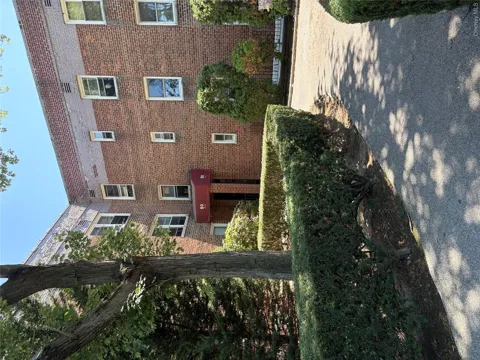 50 Davenport Avenue #1C