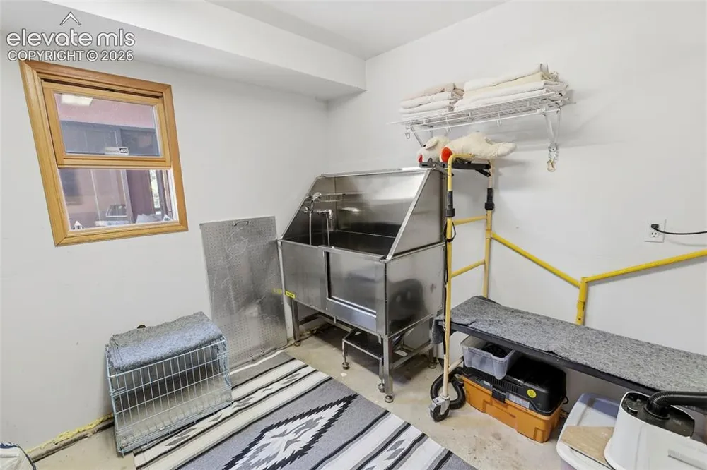 9660 Chipita Park Road Cascade, CO 80809