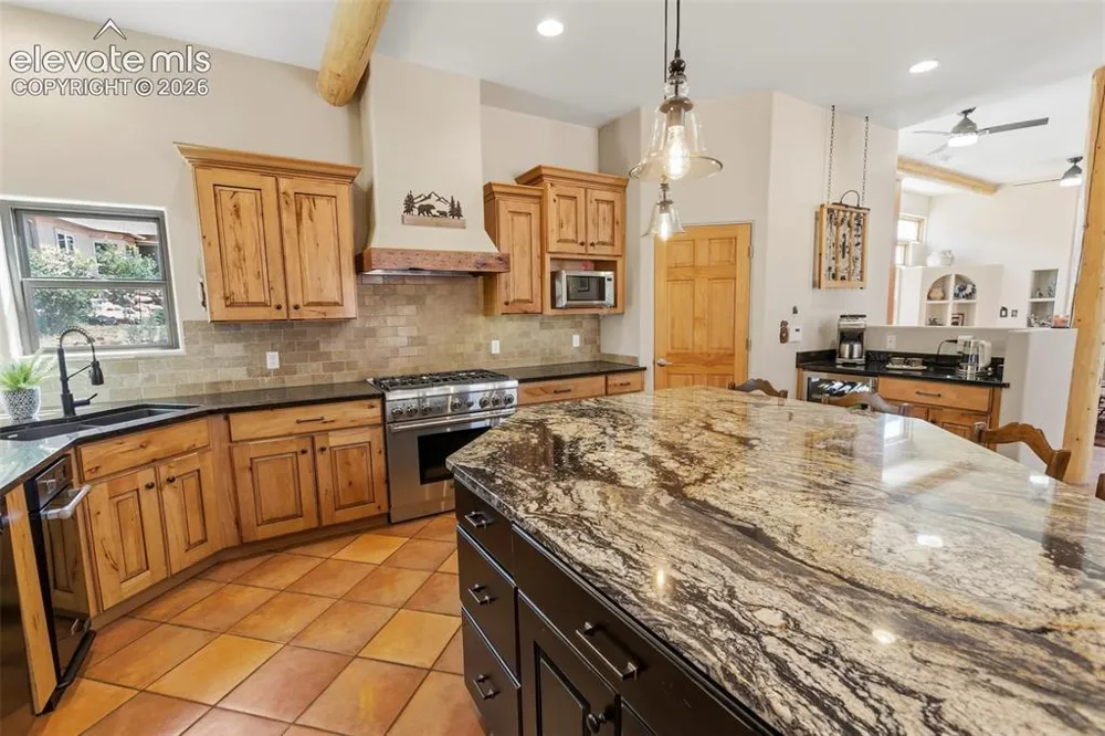 9660 Chipita Park Road Cascade, CO 80809