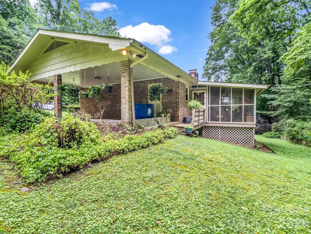 103 Maplewood Lane Marion, NC 28752