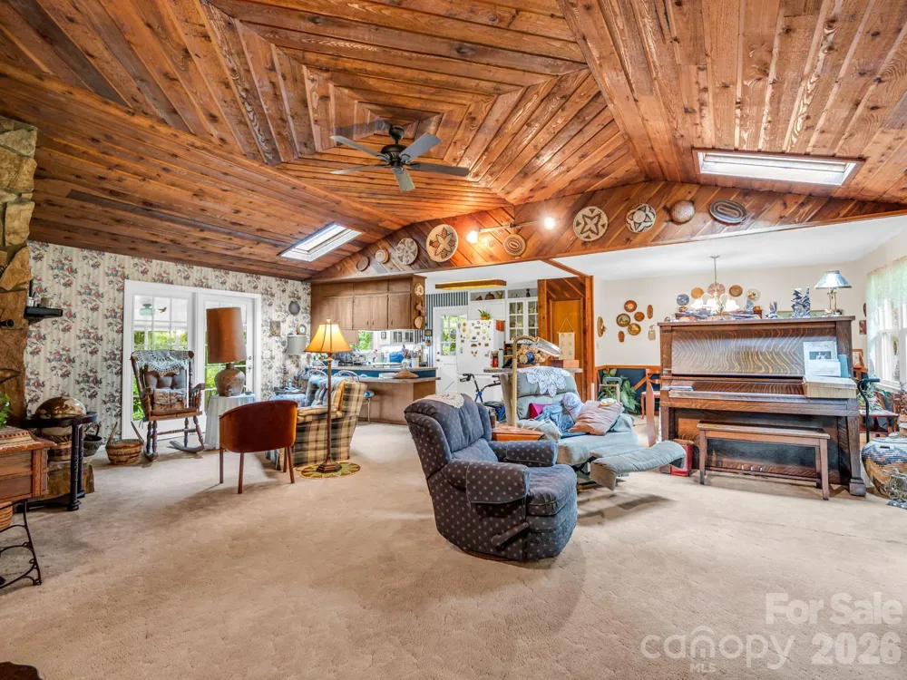 103 Maplewood Lane Marion, NC 28752