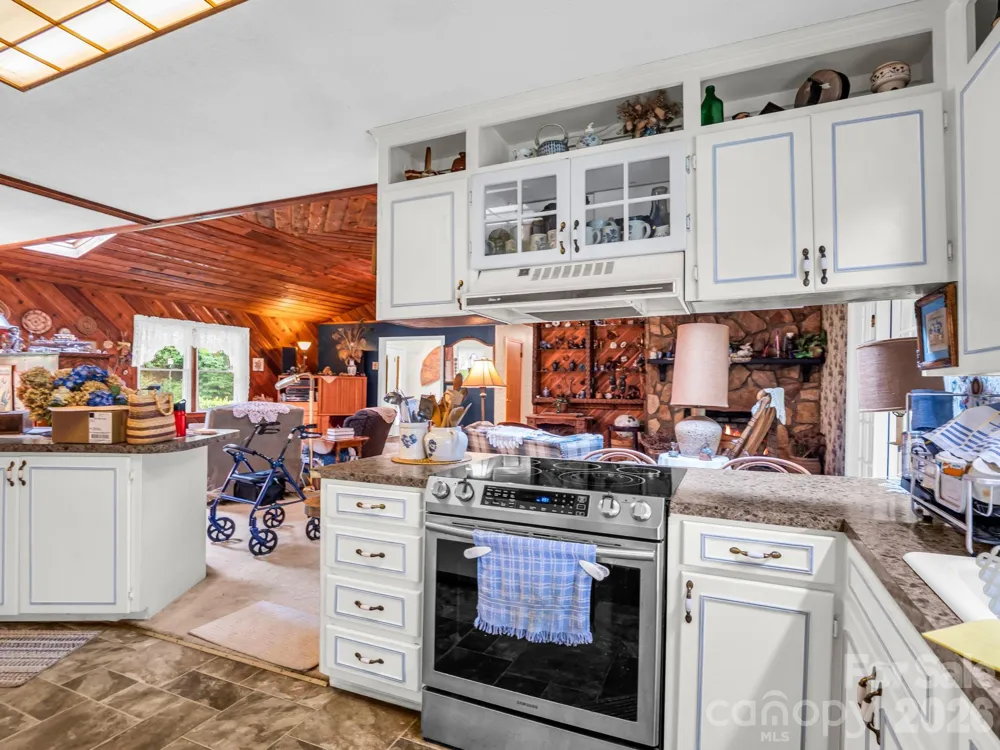 103 Maplewood Lane Marion, NC 28752