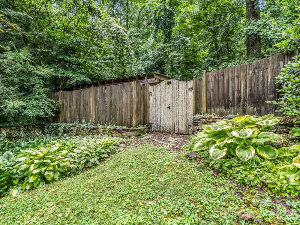 103 Maplewood Lane Marion, NC 28752