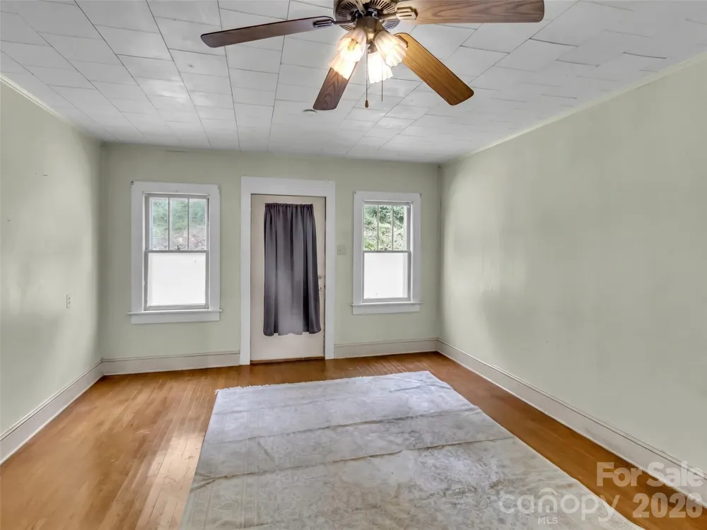 1114 Old Clyde Road Clyde, NC 28721