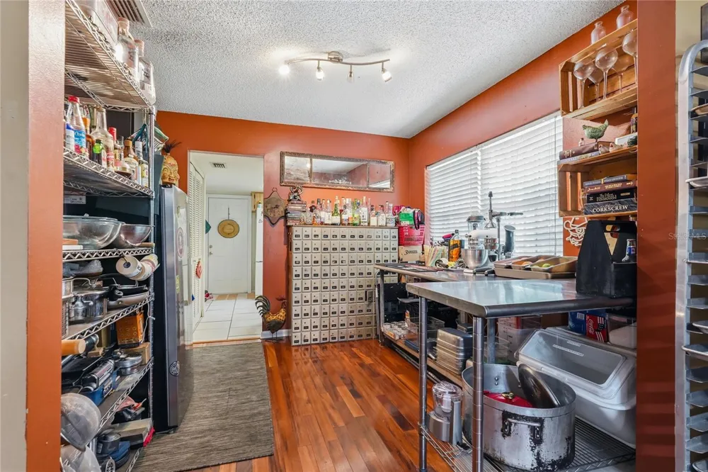 12922 ALBANY AVENUE Tampa, FL 33612