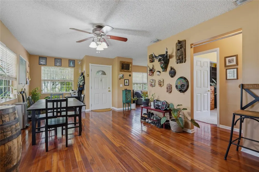 12922 ALBANY AVENUE Tampa, FL 33612