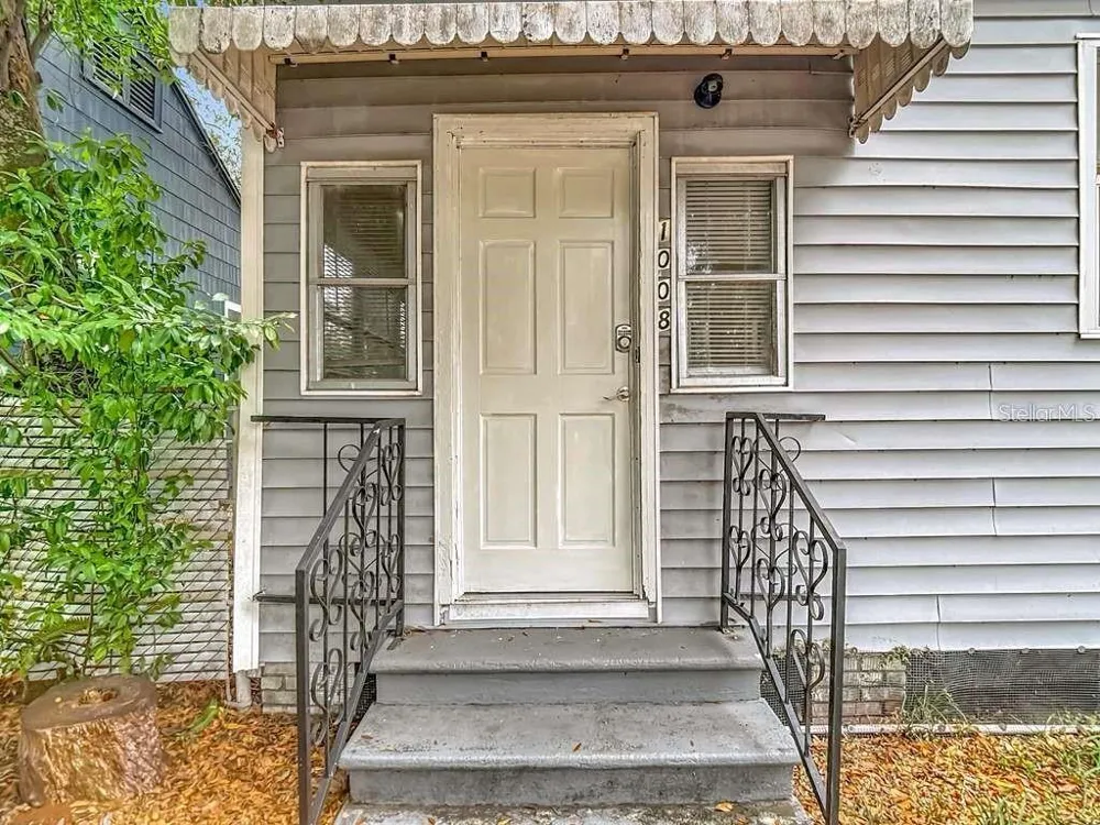 1008 E 24TH AVENUE Tampa, FL 33605