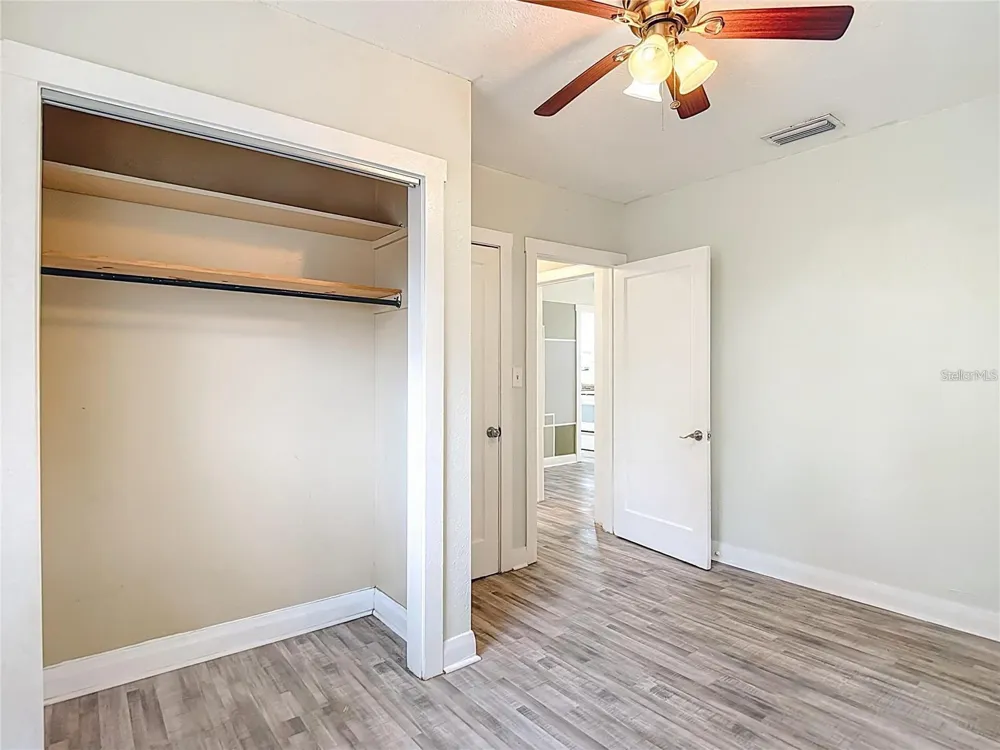 1008 E 24TH AVENUE Tampa, FL 33605