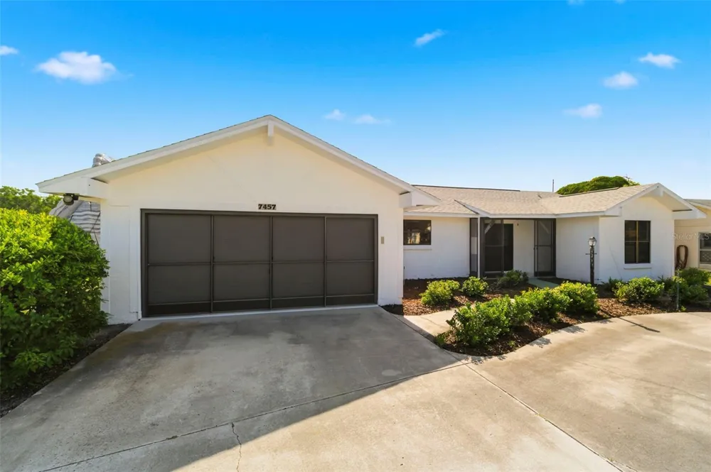 7457 GALLOWAY ROAD Weeki Wachee, FL 34613