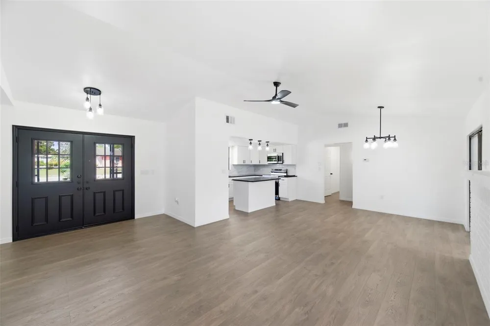 7457 GALLOWAY ROAD Weeki Wachee, FL 34613