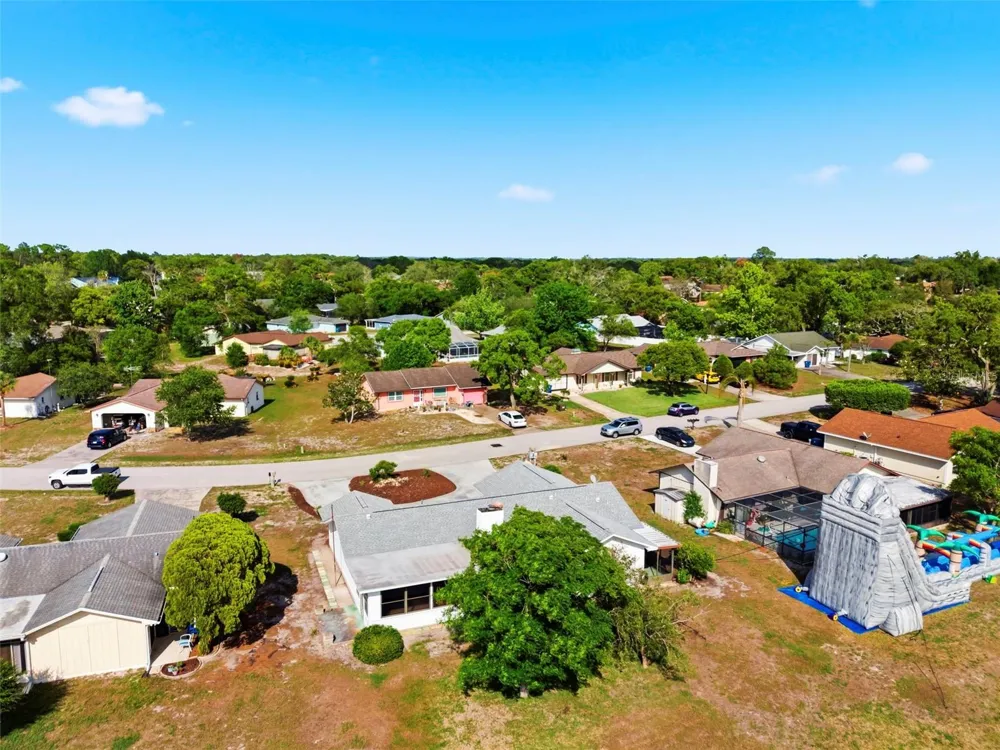 7457 GALLOWAY ROAD Weeki Wachee, FL 34613