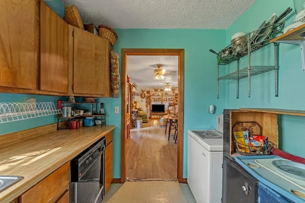 177 Highline Road Valley Mills, TX 76689