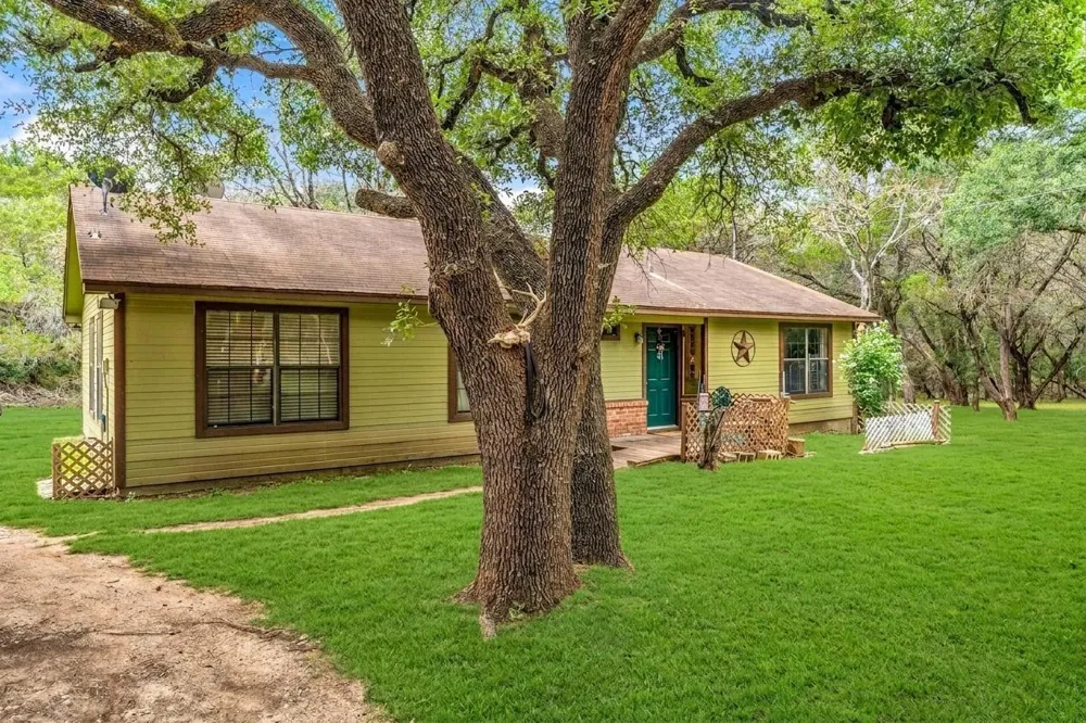 177 Highline Road Valley Mills, TX 76689
