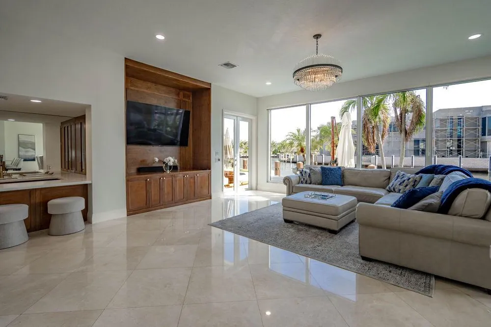 2530 NE 31ST COURT Lighthouse Point, FL 33064