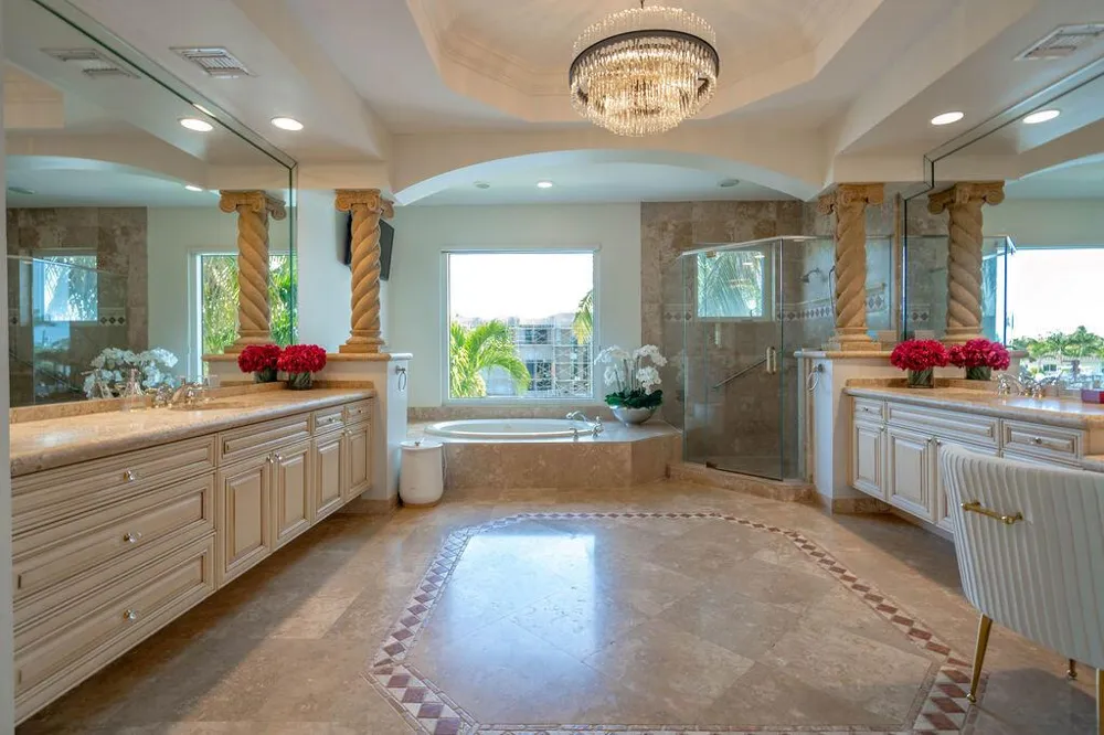 2530 NE 31ST COURT Lighthouse Point, FL 33064