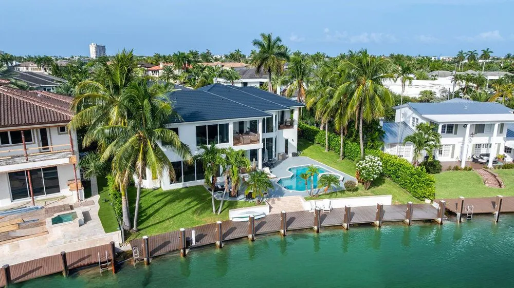 2530 NE 31ST COURT Lighthouse Point, FL 33064