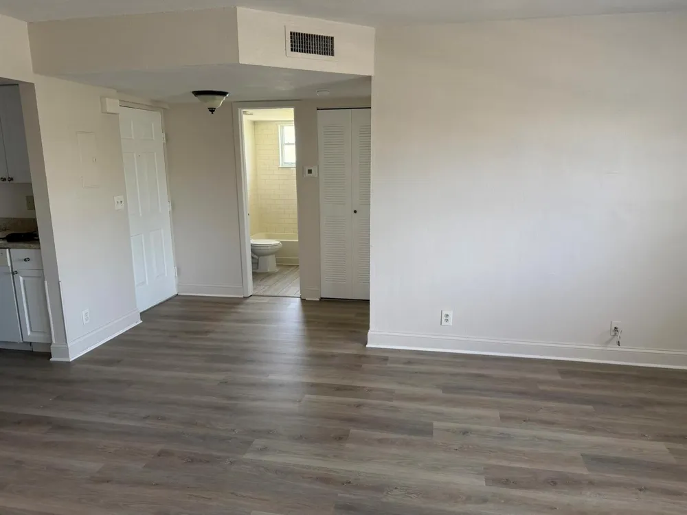 1546 SE ROYAL GREEN CIRCLE #102 Port St. Lucie, FL 34952