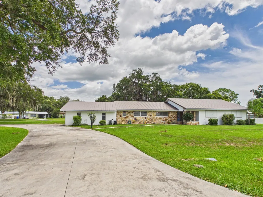 1501 SE 8TH DRIVE Okeechobee, FL 34974