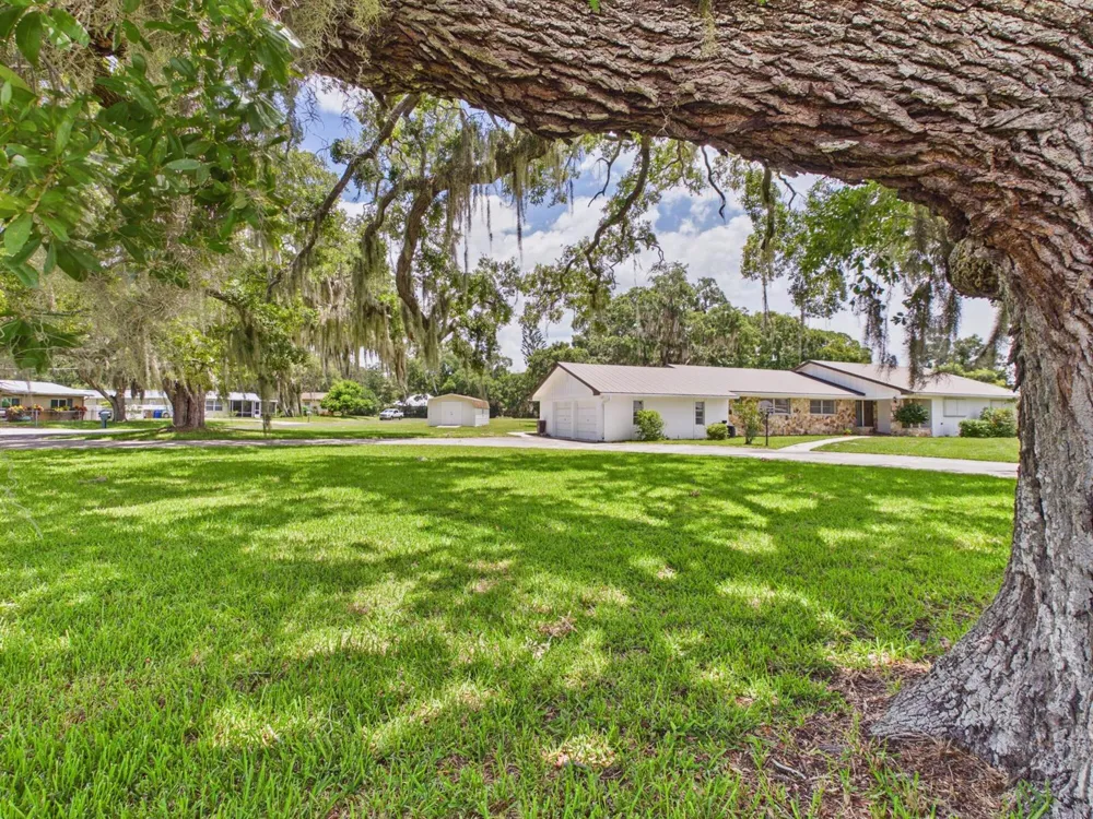 1501 SE 8TH DRIVE Okeechobee, FL 34974