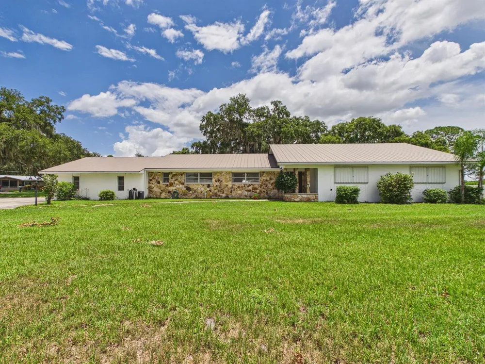 1501 SE 8TH DRIVE Okeechobee, FL 34974