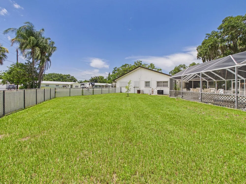 1501 SE 8TH DRIVE Okeechobee, FL 34974