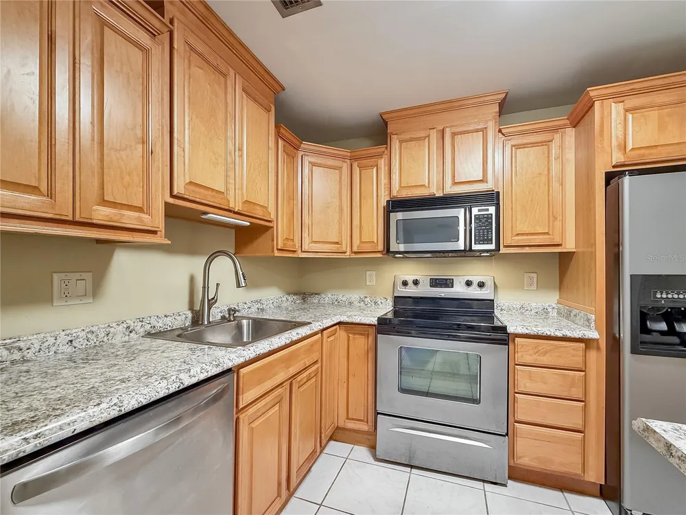 2700 BAYSHORE BOULEVARD #2108 Dunedin, FL 34698