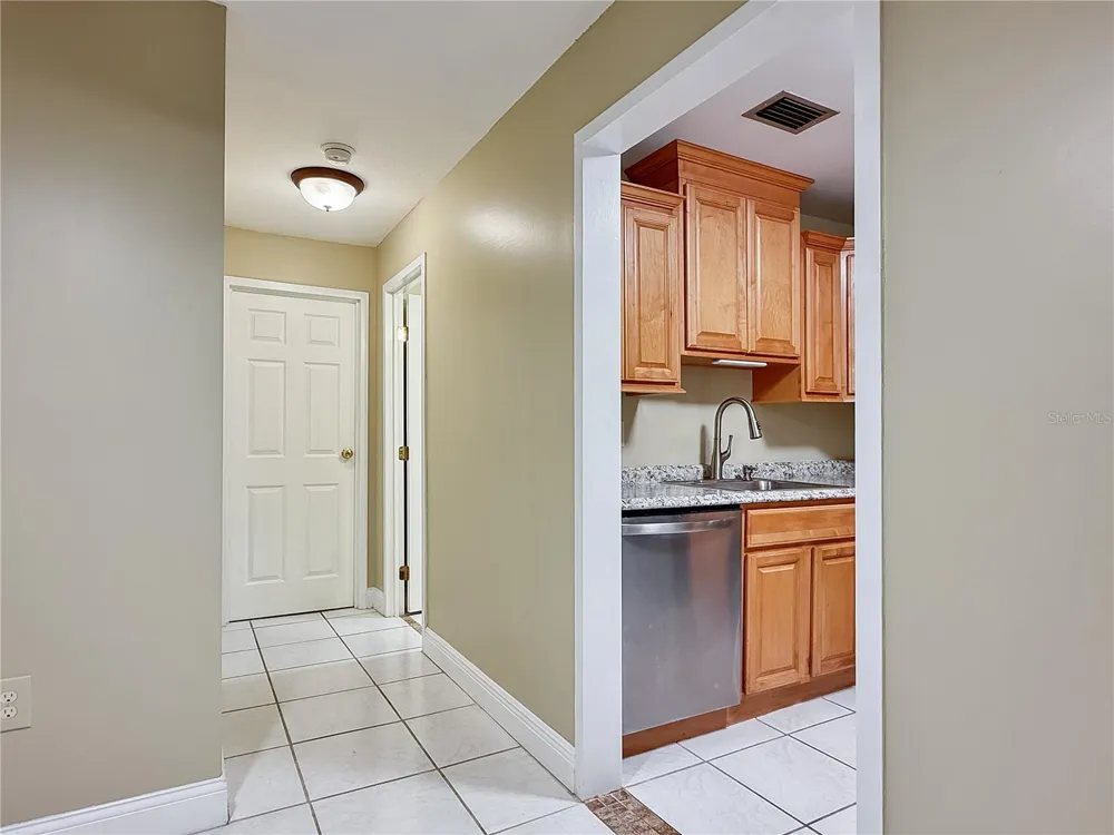 2700 BAYSHORE BOULEVARD #2108 Dunedin, FL 34698